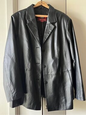 Marc Mattis 2XL, 3 Button Black Collar Leather Jacket